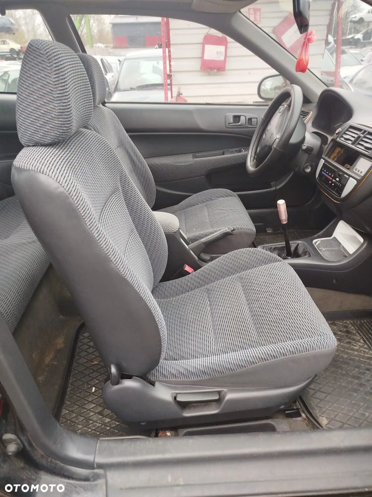 Honda Civic 6 na części. - 5