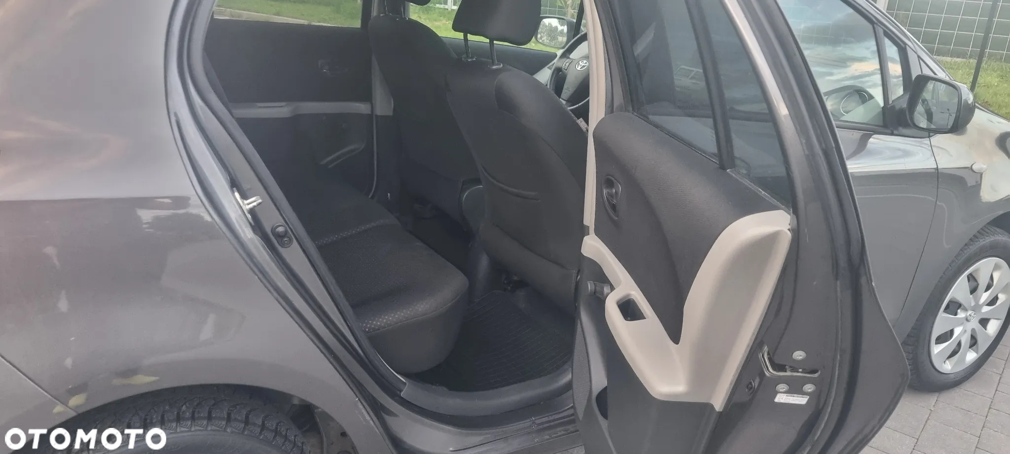 Toyota Yaris 1.33 VVT-i Cool - 22