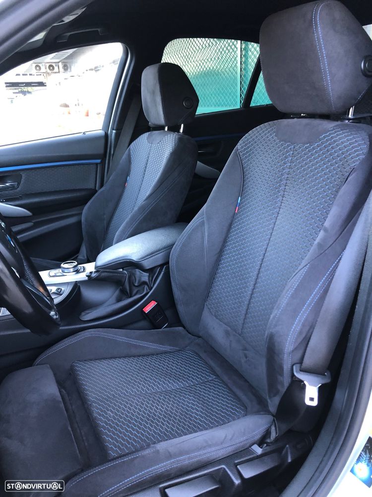 BMW 330 e iPerformance Pack M - 20