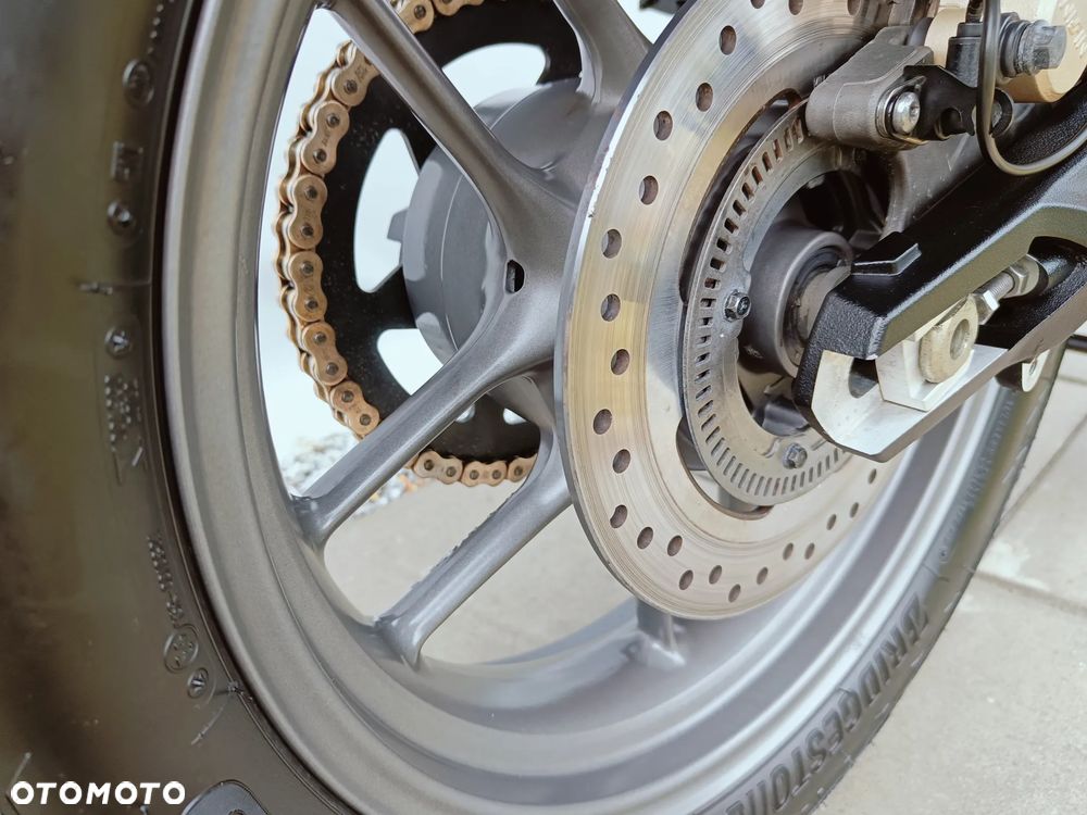 Triumph Tiger - 22