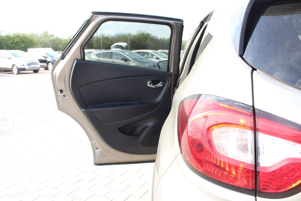 Renault Captur 1.2 TCe Intens EDC - 23