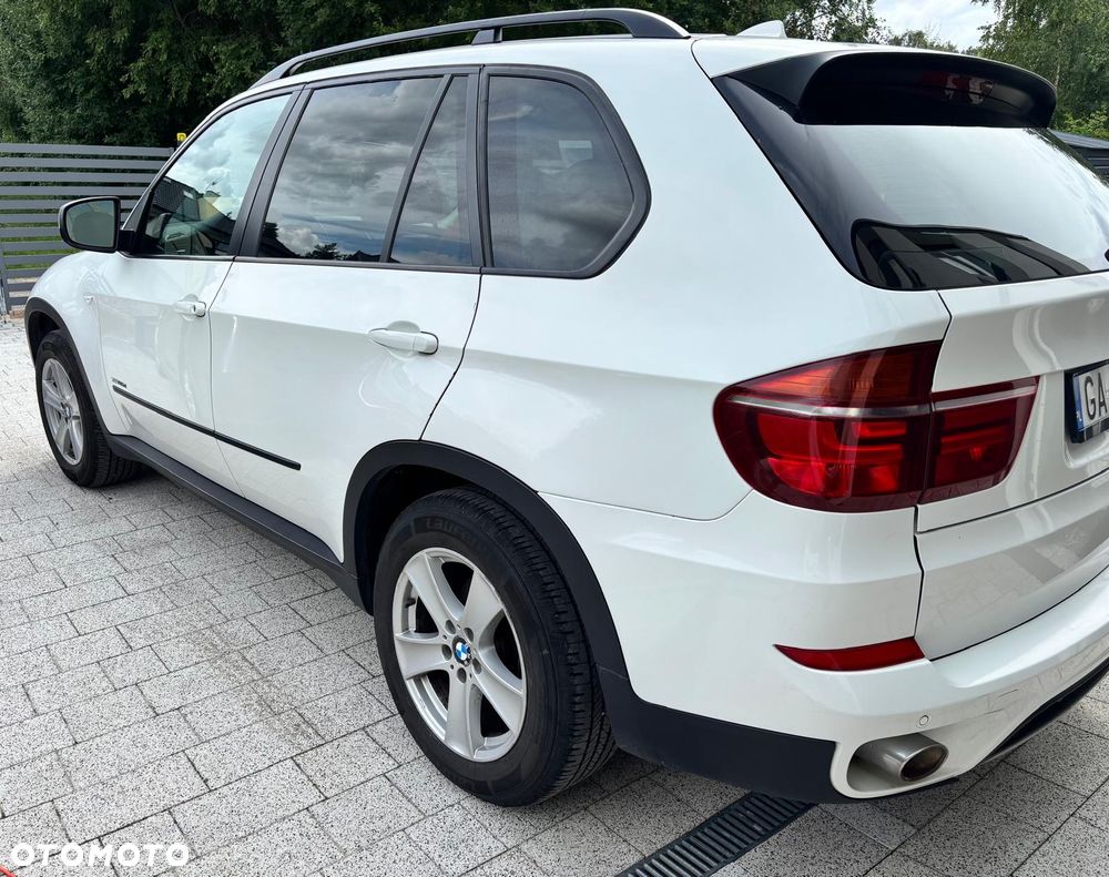 BMW X5 xDrive35d - 14