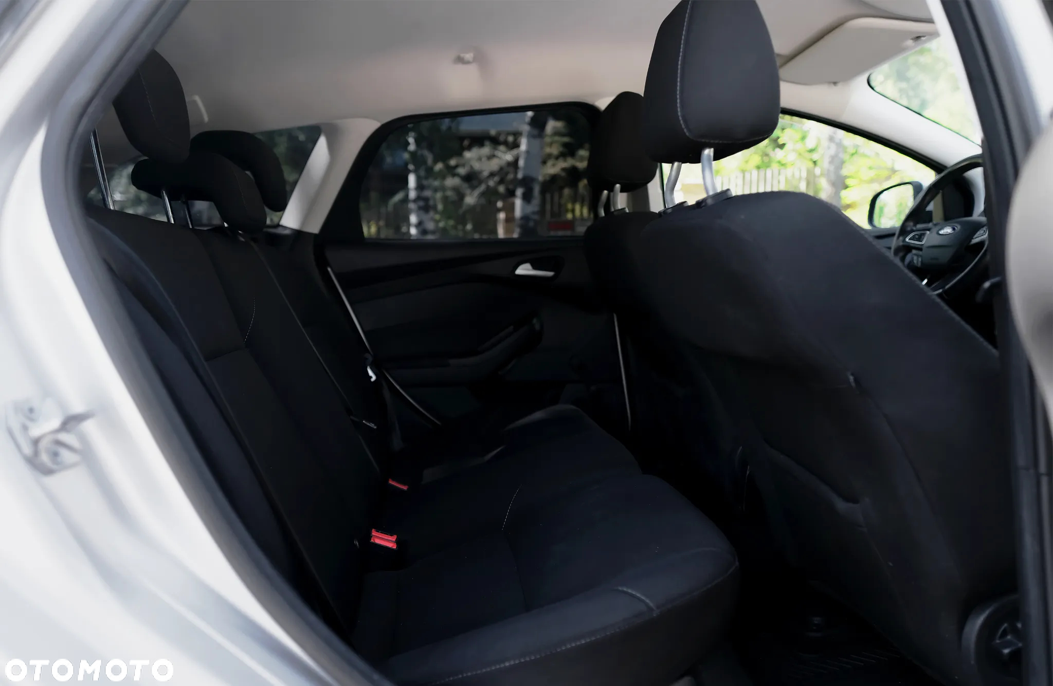 Ford Focus 1.0 EcoBoost Trend - 34