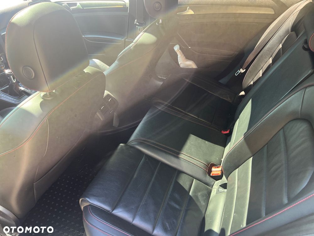 Volkswagen Golf 2.0 TSI BMT GTI - 6
