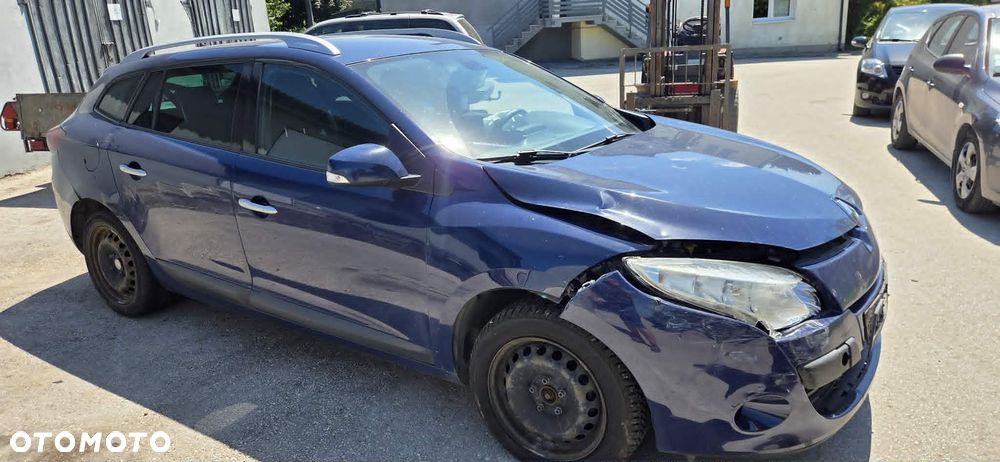 RENAULT MEGANE III 1,9DCI 130KM silnik - 3