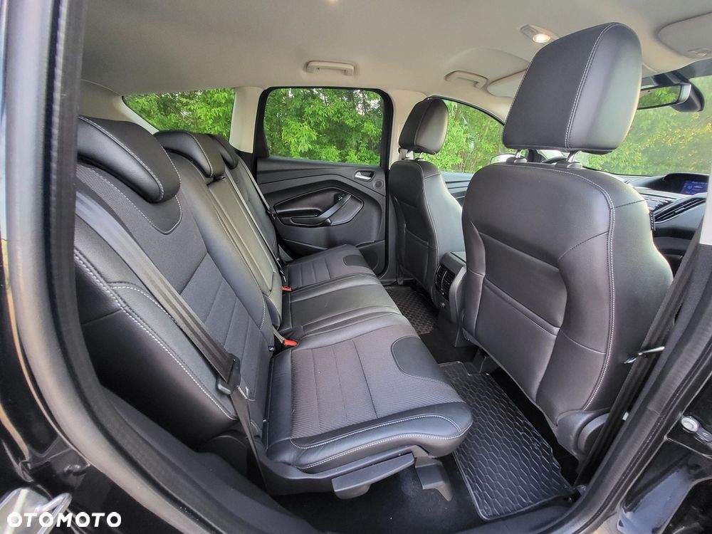 Ford Kuga 2.0 TDCi 4WD Titanium - 29