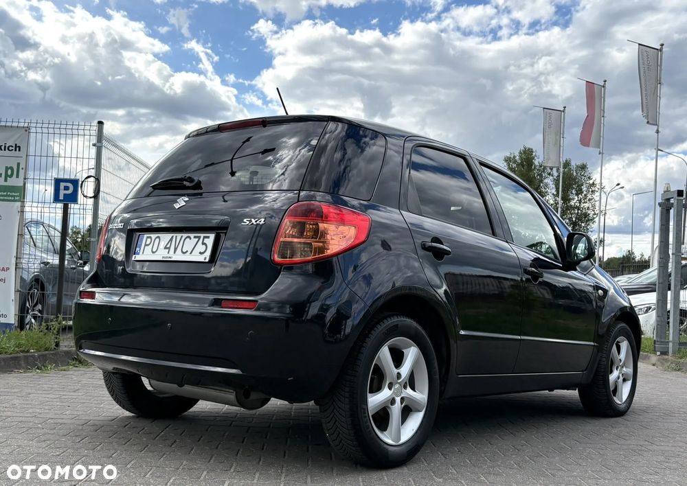 Suzuki SX4 1.6 GLX / Comfort - 8