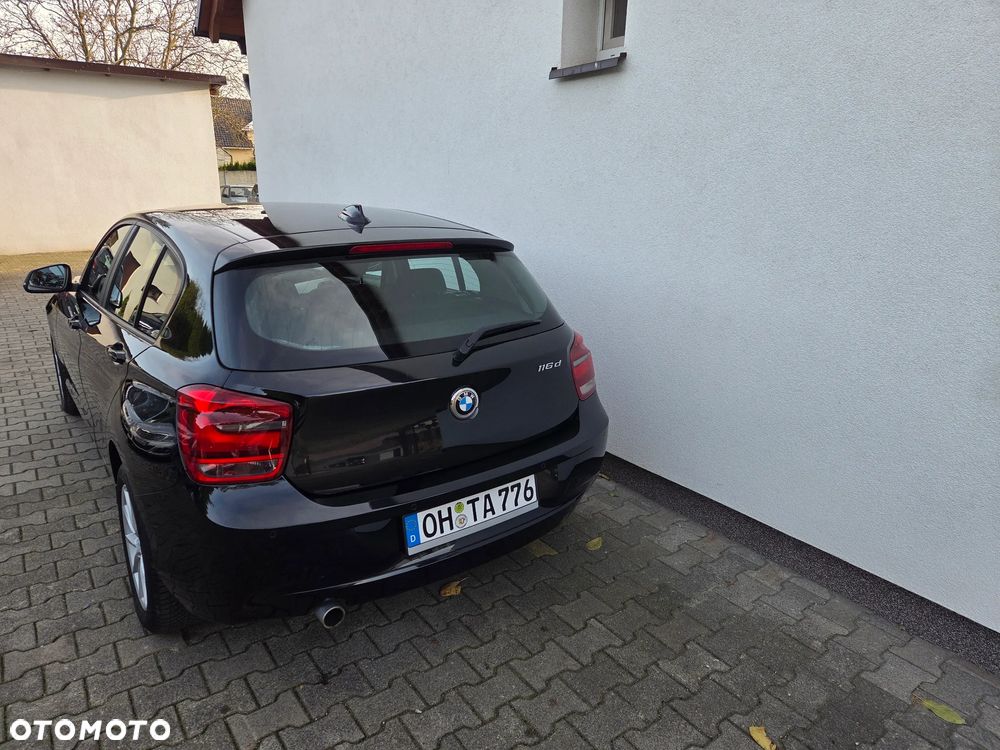 BMW Seria 1 116d - 12