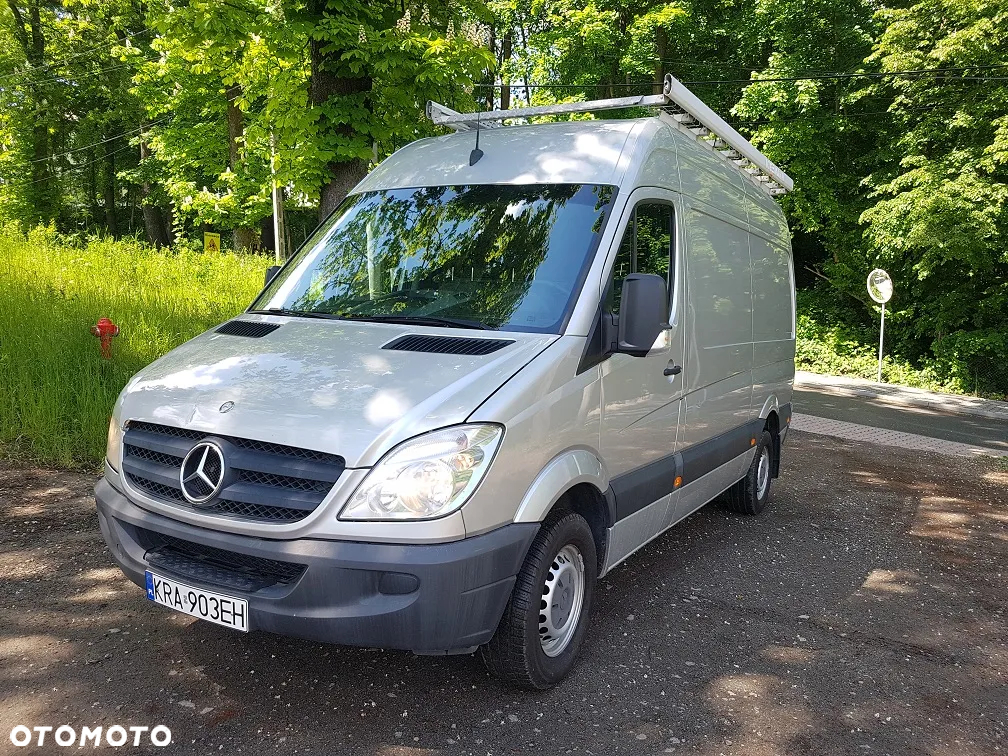 Mercedes-Benz SPRINTER - 4