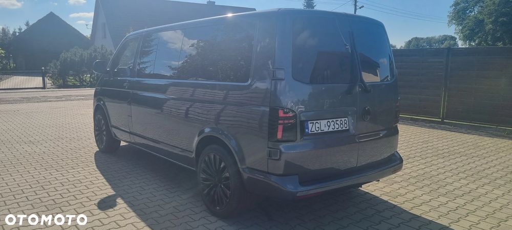 Volkswagen Caravelle V6 L2 - 8