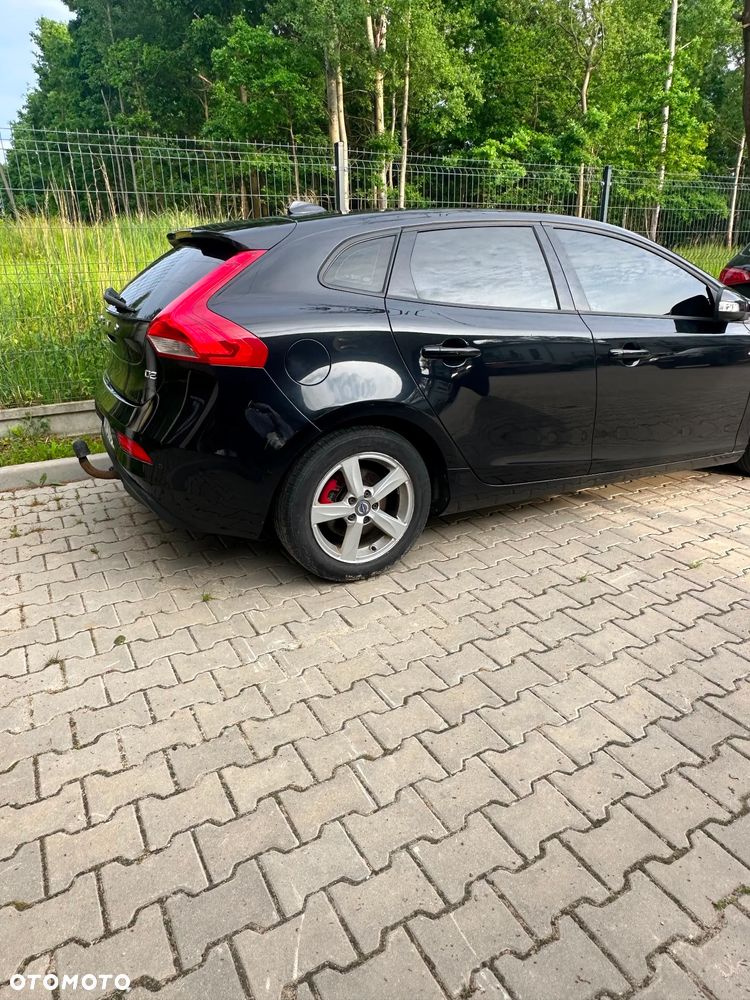 Volvo V40 D2 Kinetic - 9