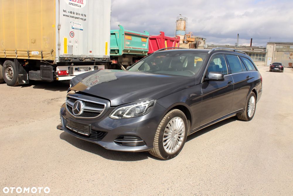 Mercedes-Benz Klasa E 250 CDI DPF BlueEFFICIENCY Automatik Avantgarde - 1