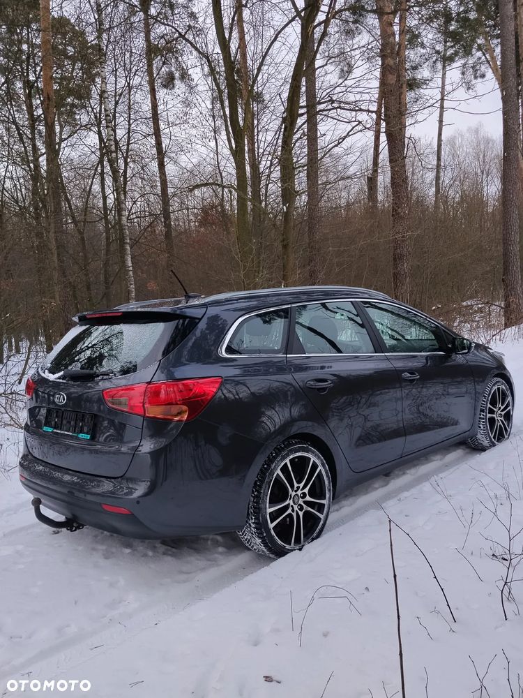 Kia Ceed 1.6 GDI DCT Spirit - 5