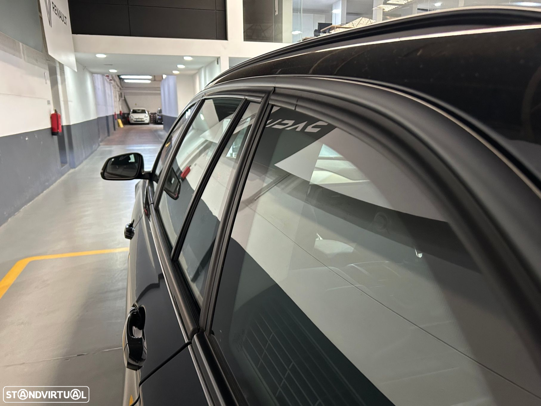 BMW 318 d Touring Auto - 13