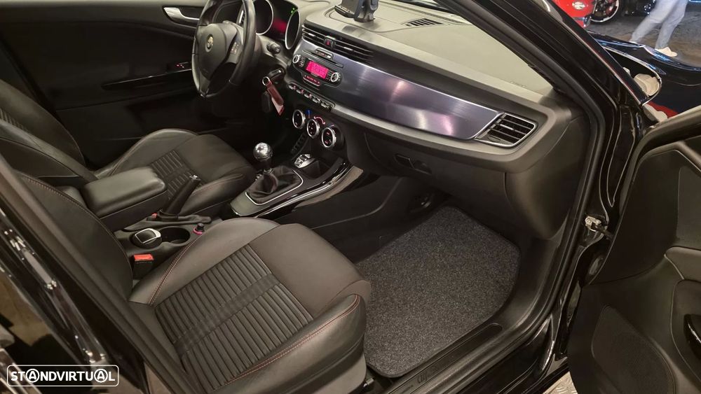 Alfa Romeo Giulietta 1.6 JTDm Progression - 45