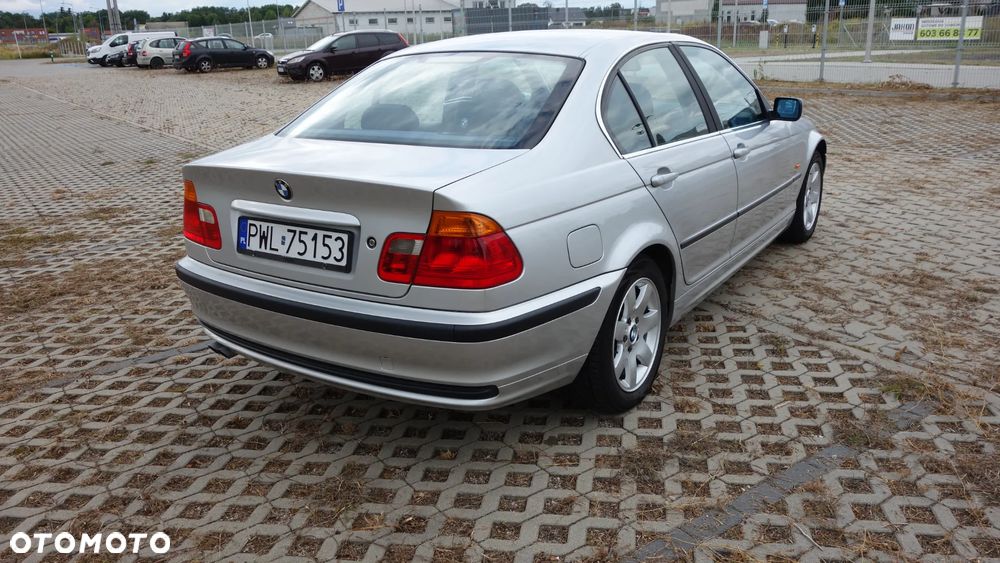 BMW Seria 3 - 6