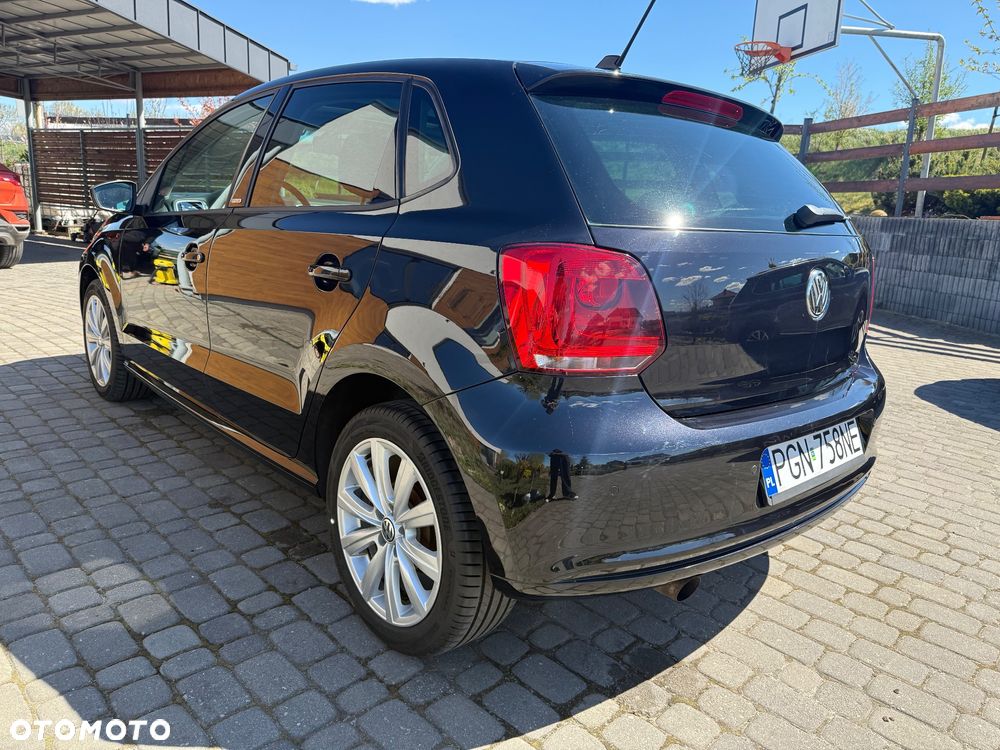 Volkswagen Polo 1.4 16V Highline - 4