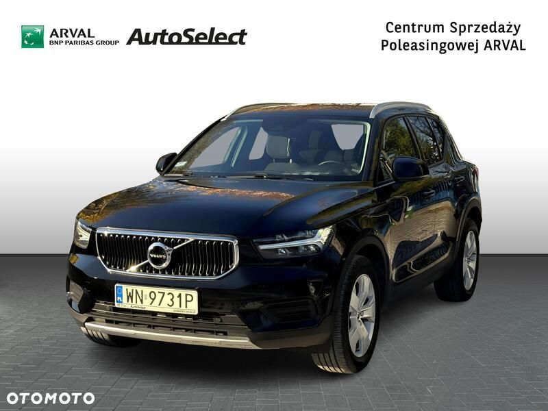 Volvo XC 40 T3 Momentum Pro - 1
