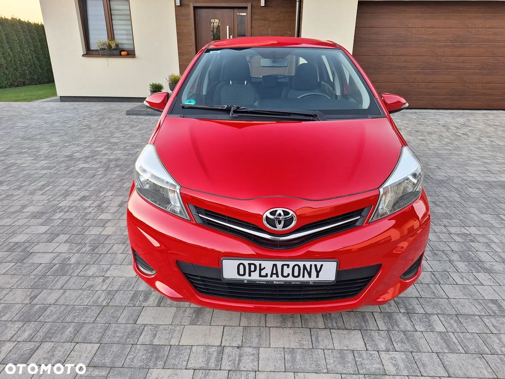Toyota Yaris 1.0 Premium - 4