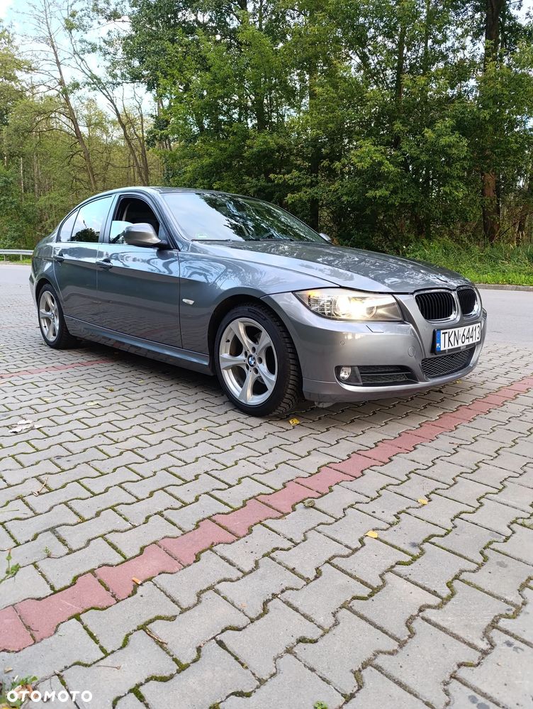 BMW Seria 3 318i - 8