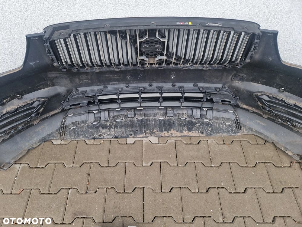 Zderzak Volvo Xc40 - 18