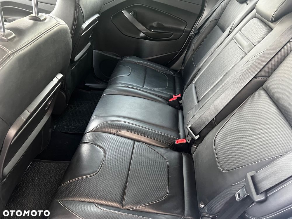 Ford Kuga 2.0 TDCi 4WD Titanium - 22