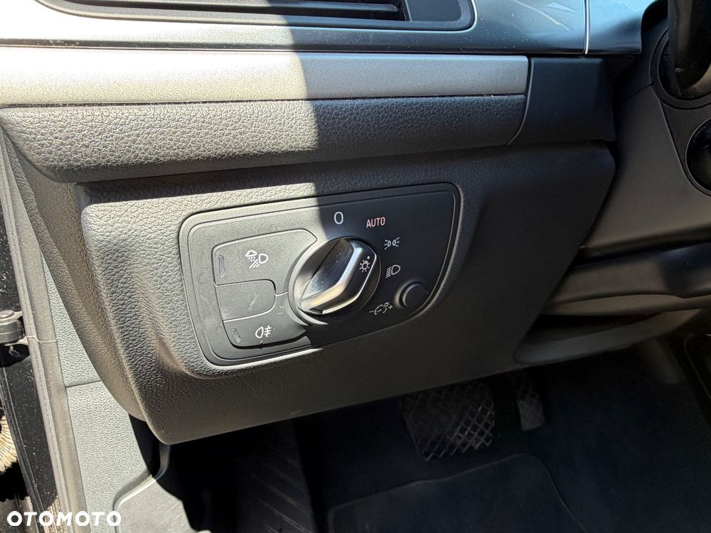 Audi A6 Avant 2.0 TDI Ultra S tronic - 30