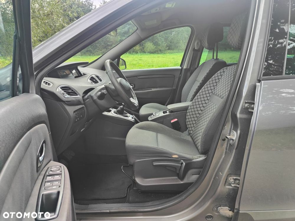Renault Grand Scenic Energy dCi 110 Start & Stop Dynamique - 11
