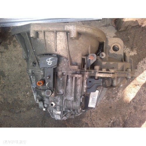 Cutie viteze Renault Laguna 2.2 dci 8200165215 - 2