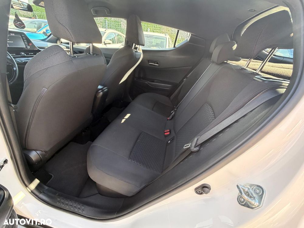 Toyota C-HR 1.2 Turbo 4x2 CVT C-ult - 19