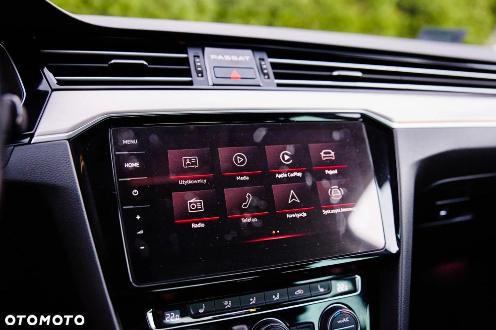 Volkswagen Passat 2.0 TSI Business DSG - 16