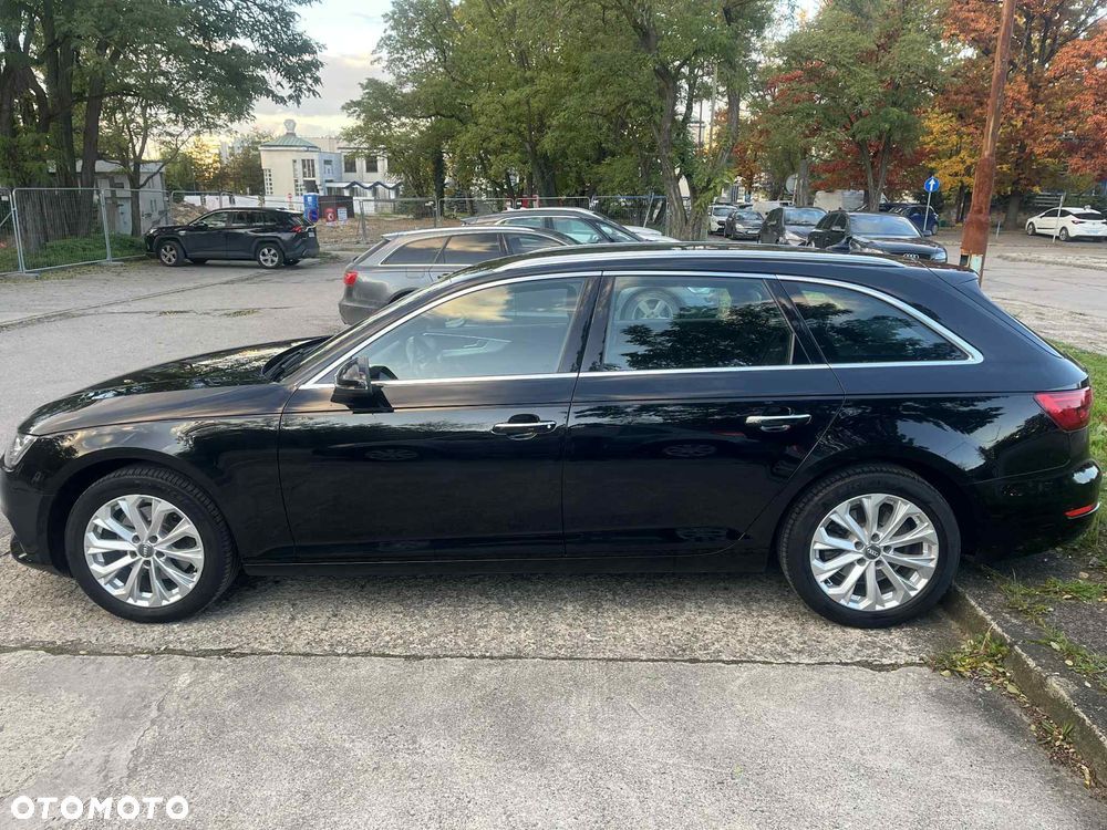 Audi A4 Avant - 4