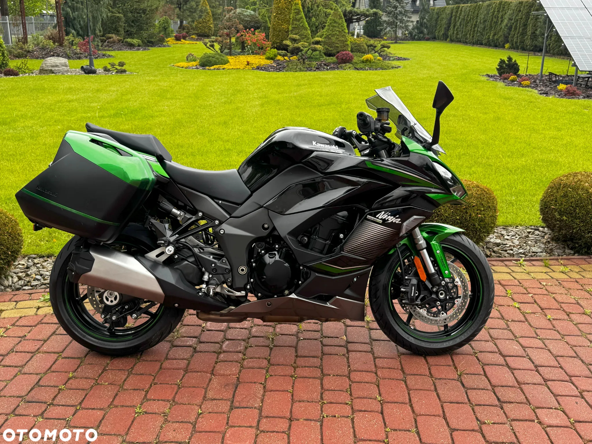 Kawasaki Ninja 1000 SX - 5