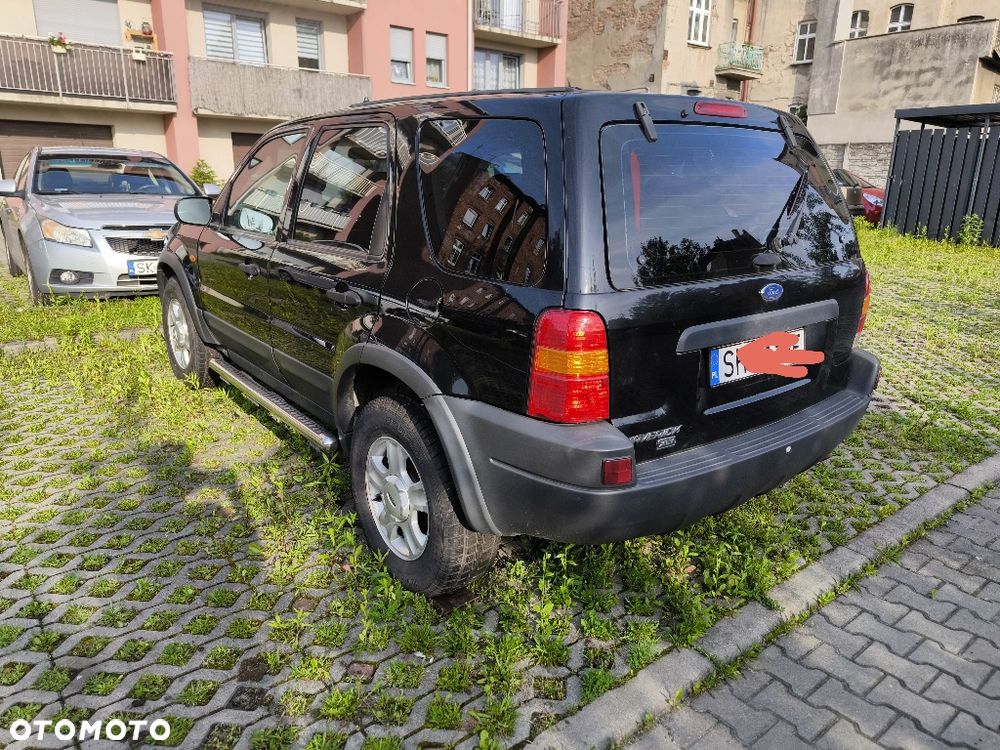 Ford Maverick - 4