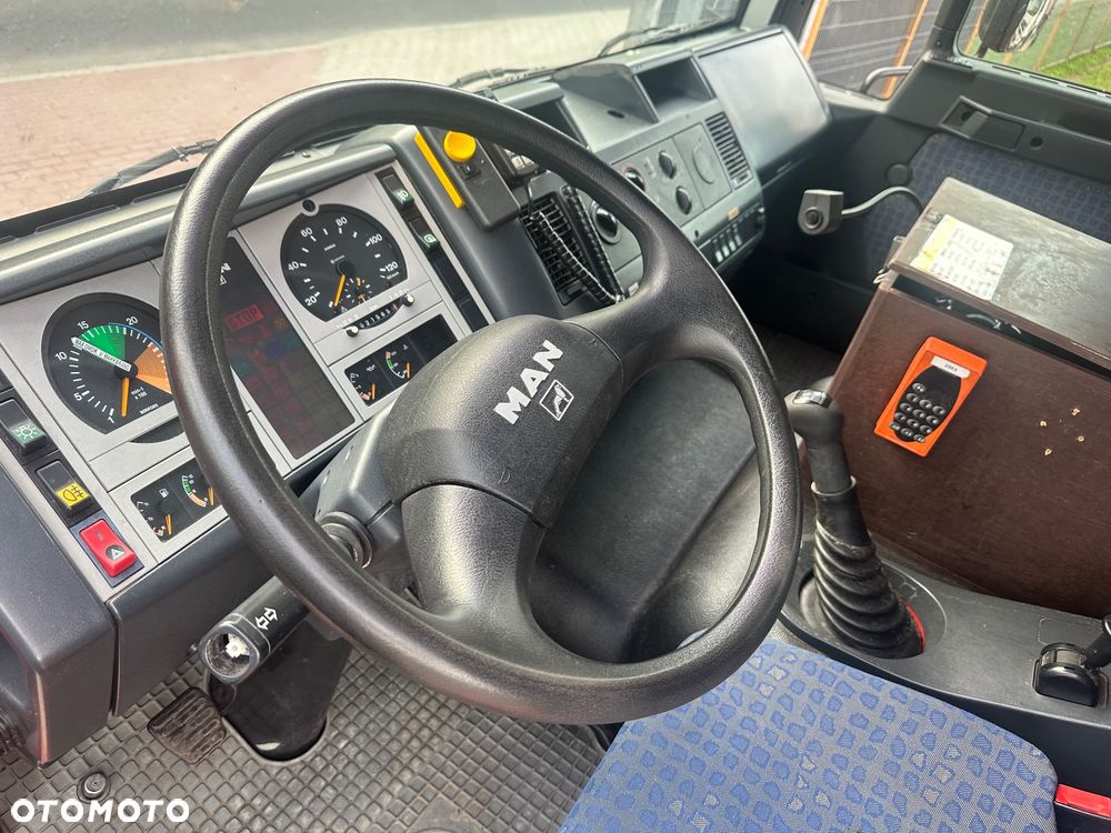 MAN 18.280 4x4 STRAZ POZARNA  21 tys km - 22