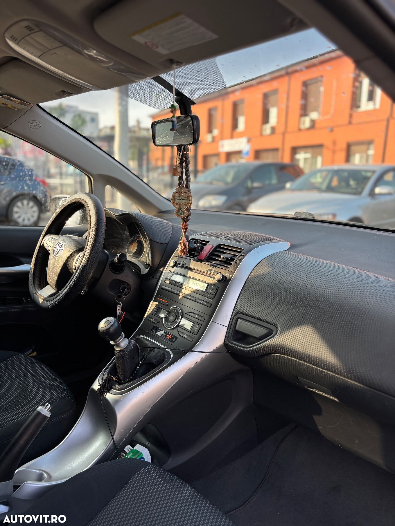 Toyota Auris 2.0 D-4D DPF Sol - 11