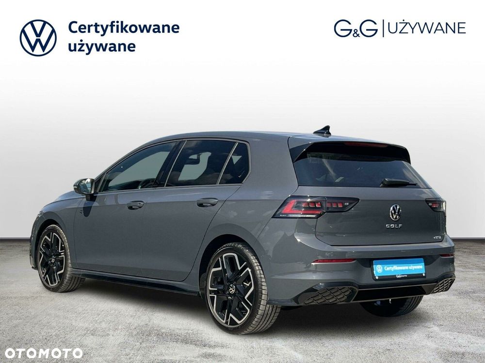 Volkswagen Golf - 3