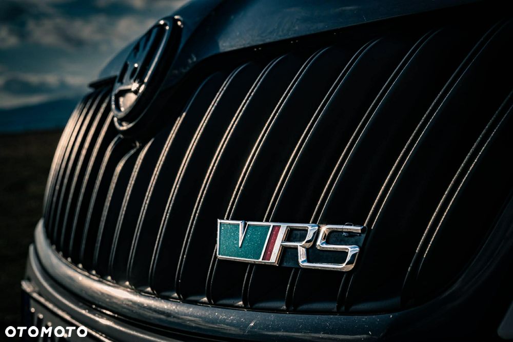 Skoda Octavia 2.0 TSI RS - 8