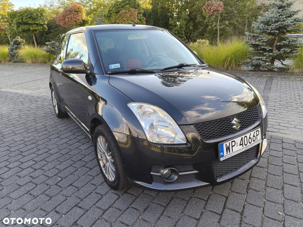 Suzuki Swift 1.6 Sport - 1