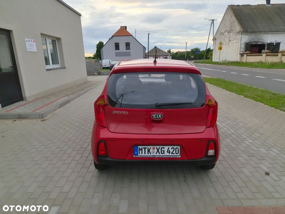 Kia Picanto 1.0 L - 4