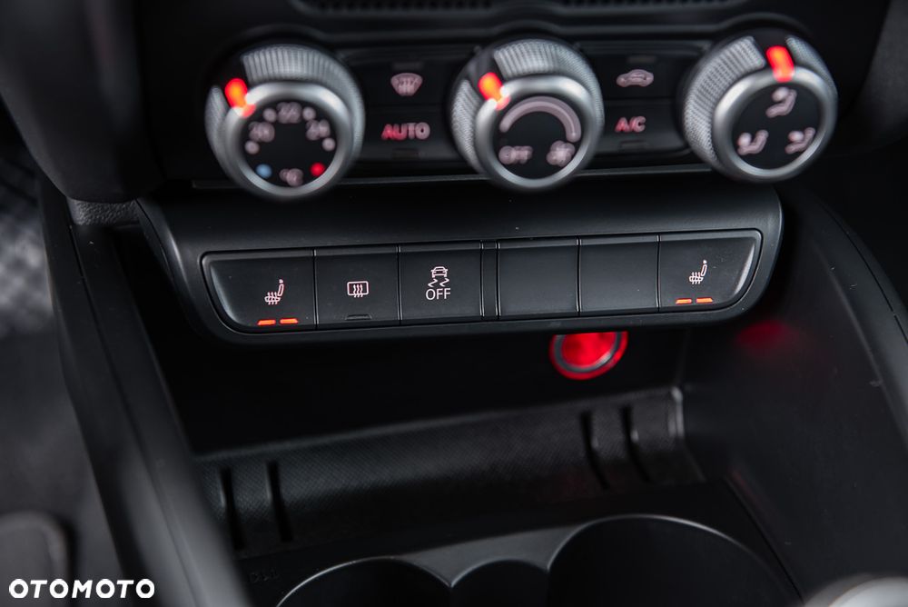 Audi A1 Sportback 1.4 TDI (ultra) sport - 24