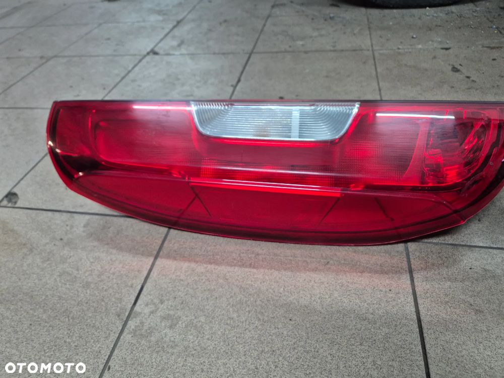 LAMPA LEWA TYŁ FIAT DOBLO II LIFT  15-22r. - 2