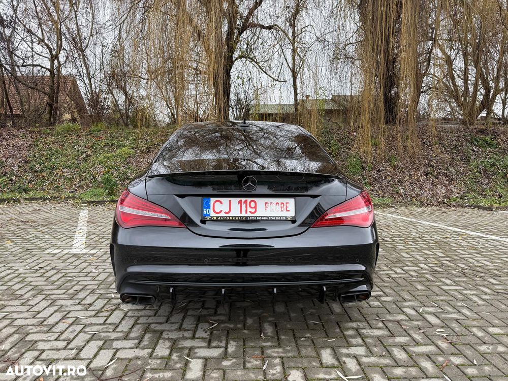Mercedes-Benz CLA 180 7G-DCT AMG Line - 11
