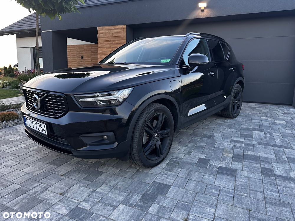 Volvo XC 40 T5 Plug-In Hybrid R-Design - 24