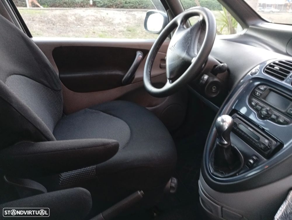 Citroën C4 Picasso 1.6 HDi - 2