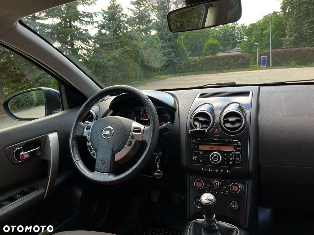 Nissan Qashqai - 11