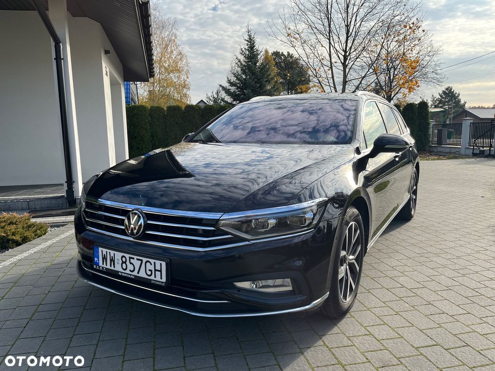 Volkswagen Passat 2.0 TDI SCR Elegance DSG - 1