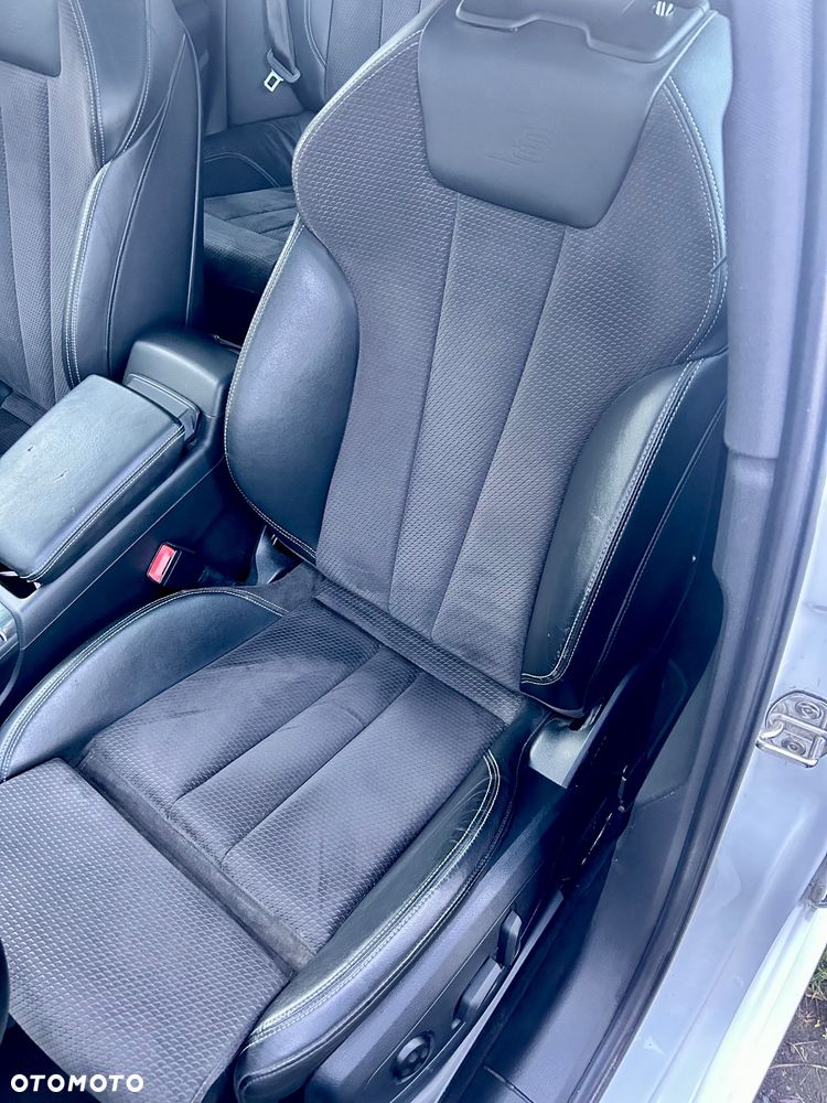 Audi A4 Limousine - 17