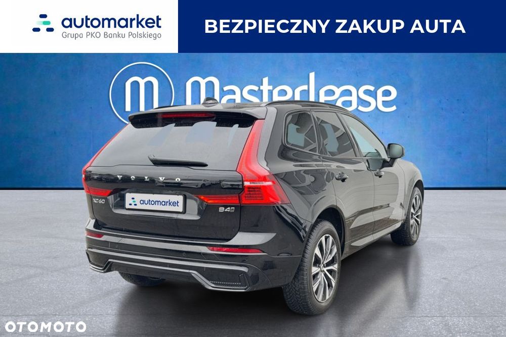 Volvo XC 60 B4 D Plus Dark - 5