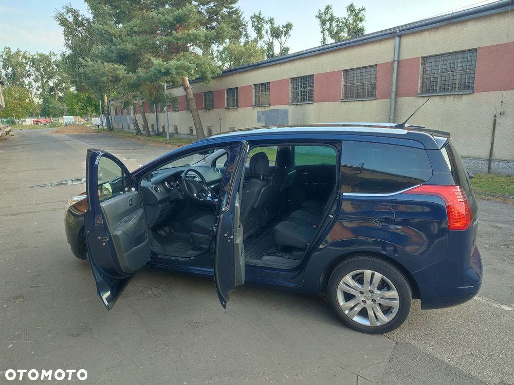 Peugeot 5008 2.0 HDi Family 7os - 16